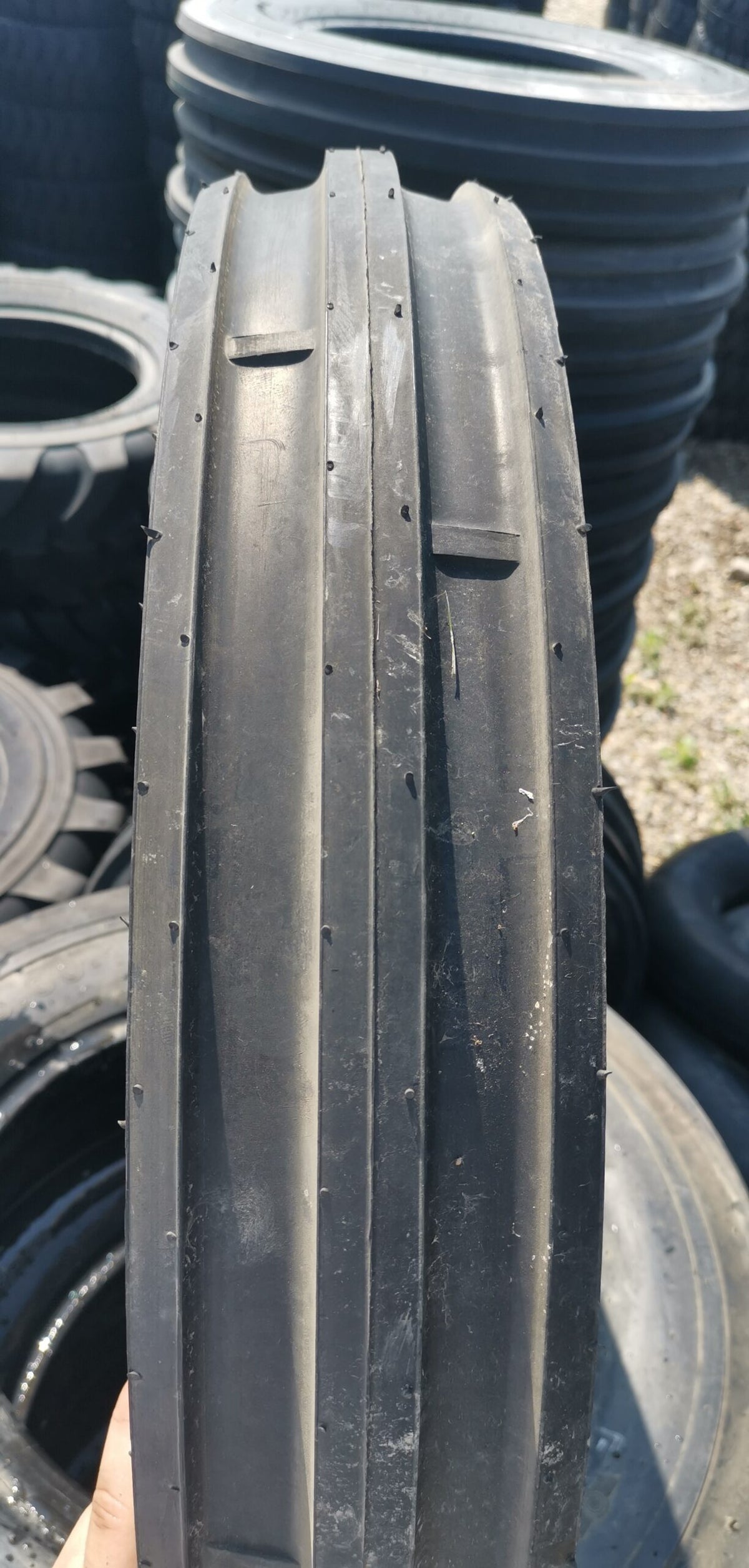 7.50-16 Armour F-2/8pr (3RIB) TT
