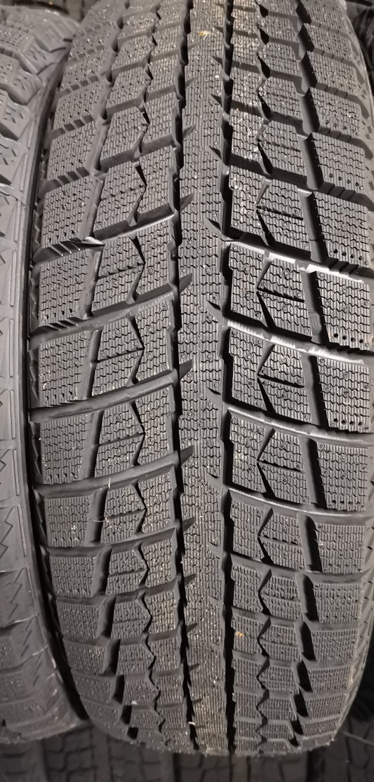 215/75R15 Linglong Green-Max Winter Ice I-15 SUV 100T