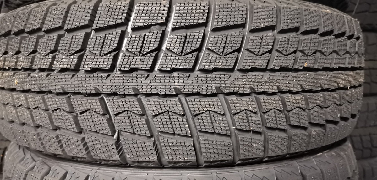 235/55R20 Linglong Grip Master Winter Ice I-15 SUV 105S XL téli DOT25